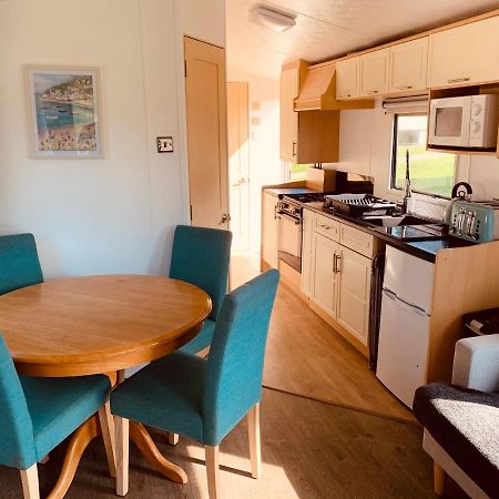 96 Newquay Bay Resort Pet Friendly Экстерьер фото