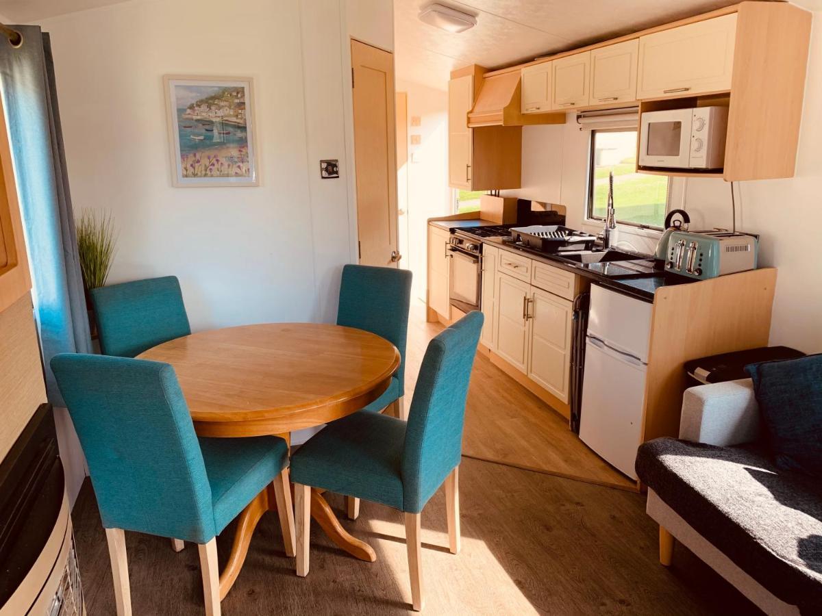 96 Newquay Bay Resort Pet Friendly Экстерьер фото